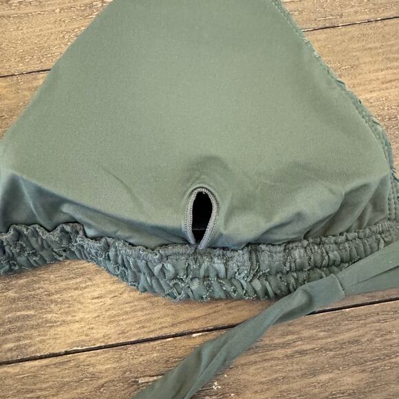 La Blanca NWT Size 10 Saltwater Sands Crocheted Olive Green Triangle Bikini Top - Picture 7 of 11
